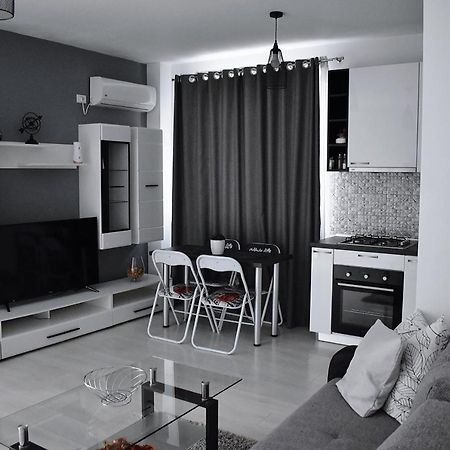 Etalon Airport Apartments Otopeni Zewnętrze zdjęcie